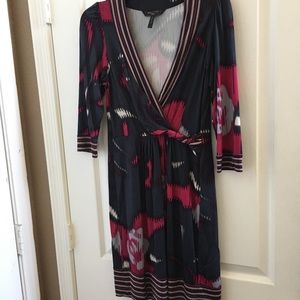 FINAL MARKDOWN Ladies bcbgmaxazria dress small petite